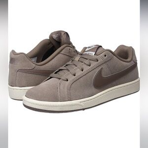 Nike Women’s Court Royale Suede Sneaker Mink Brown US size 6.5 NWOB